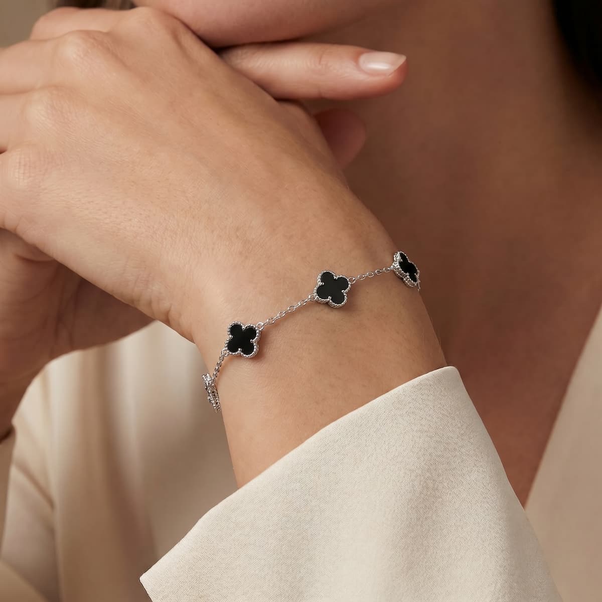 Black V.Clover Bracelet-S925